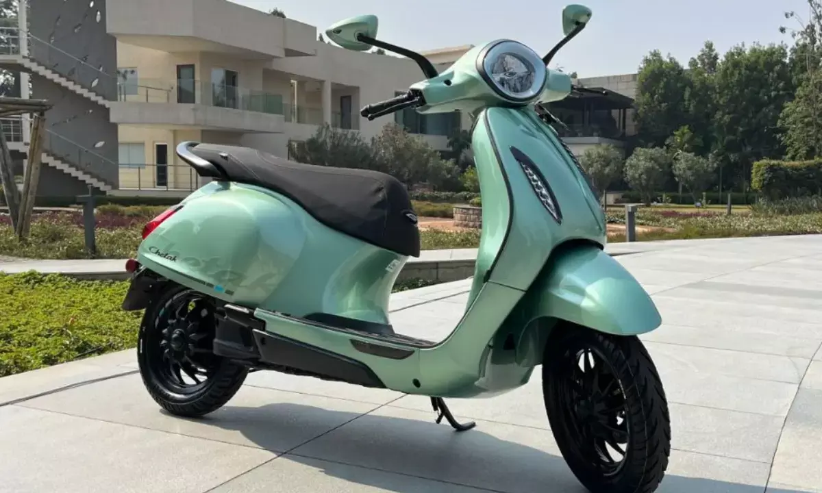 बजाज लाने वाली है न्यू जनरेशन का चेतक इलेक्ट्रिक स्कूटर, टेस्टिंग के दौरान फीचर्स का हुआ खुलासा