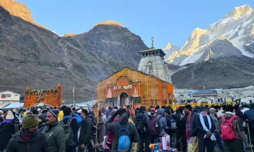 केदारनाथ धाम के कपाट शीतकाल के लिए बंद, बाबा केदार की डोली उखीमठ रवाना