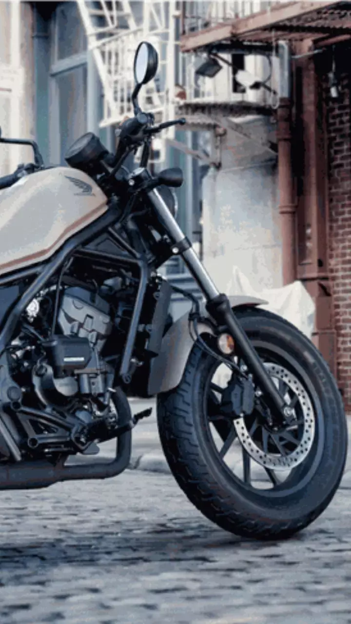 होंडा ने पेश की नई Rebel 300 E-Clutch के साथ, जानिए इसकी खासियत और कीमत