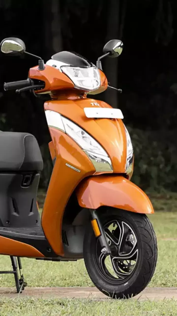TVS Jupiter हुआ 6,600 रुपये सस्ता, देखें इसकी खासियत