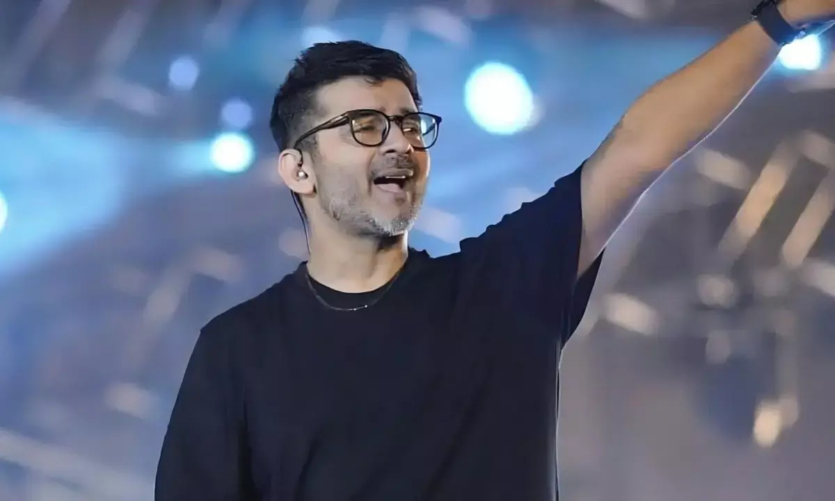 म्यूजिक कंपोजर सचिन सांघवी को यौन शोषण के आरोप में पुलिस ने गिरफ्तार किया।