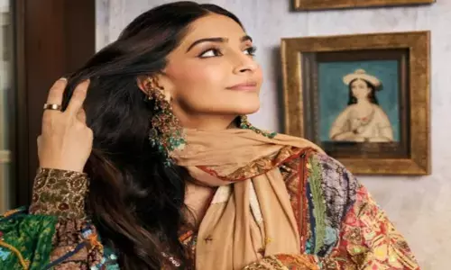 सोनम कपूर का पारंपरिक मल्टीकलर सूट, फेस्टिव लुक के लिए है परफेक्ट