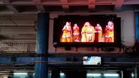 पहली बार स्टेशनों में गूंज रहे  छठ पर्व के गीत :  रायपुर रेल मंडल के 20 स्टेशनों में शुरू हुई सुविधा