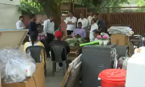 Congress Leader Udit Raj House Controversy