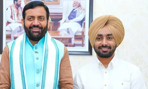 Punjabi Singer Satinder Sartaaj