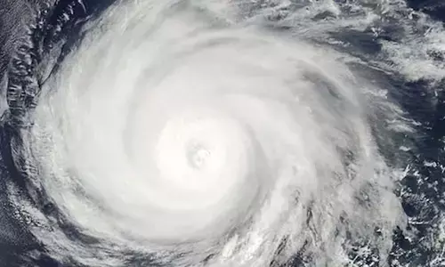 आ रहा मोंथातूफान  : 50 किमी. प्रतिघंटा की रफ्तार से चलेगी हवा,  बस्तर में होगी भारी बारिश