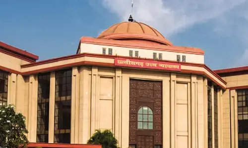 धर्मांतरण पर बड़ा फैसला : हाईकोर्ट ने शासन के तर्क को पाया सही, CJ बोले- दिक्कत होने पर ग्राम सभा या एसडीएम के पास करें आवेदन