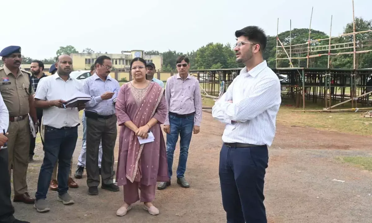 बलौदाबाजार में तीन दिवसीय राज्योत्सव: कलेक्टर ने तैयारियों का लिया जायजा, सांसद बृजमोहन अग्रवाल होंगे मुख्य अतिथि