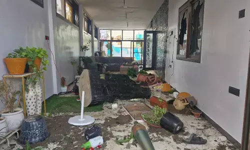 बेमेतरा हिट एंड रन केस : आरोपी के घर तोड़फोड़ करने वाली भीड़ पर FIR