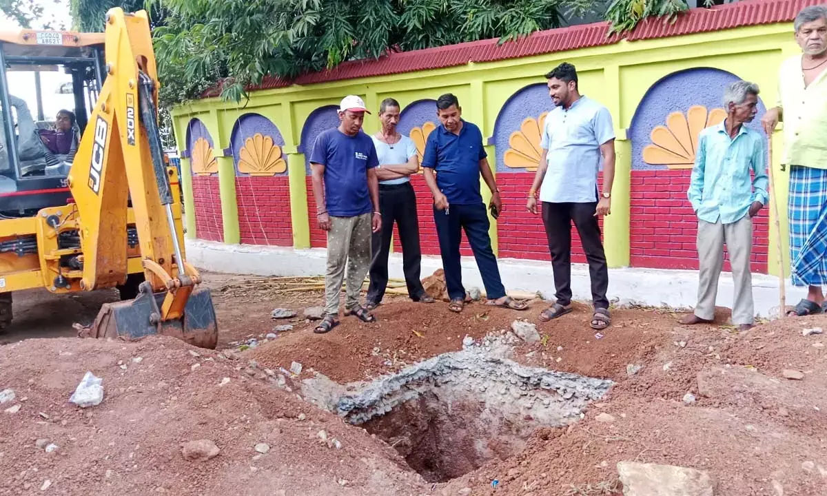 चार महीने से बंद पानी की सप्लाई तीन दिन में हुई बहाल चार महीने से बंद पानी की सप्लाई तीन दिन में हुई बहाल