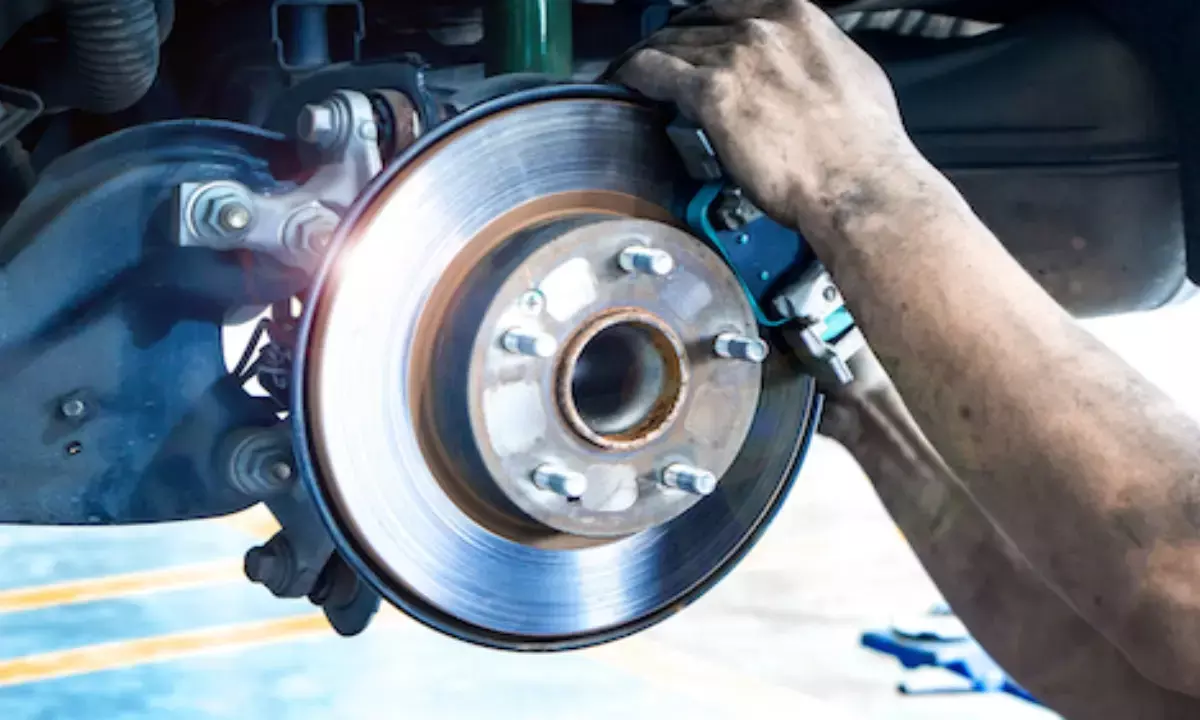 warning signs of brake pads dont avoid and stay-safe