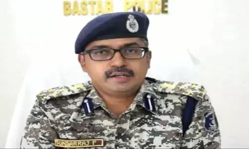 बस्तर आईजी की चेतावनी : अंडरग्राउंड नक्सल लीडर्स के पास अभी मौका, समर्पण करे वरना मौत तय