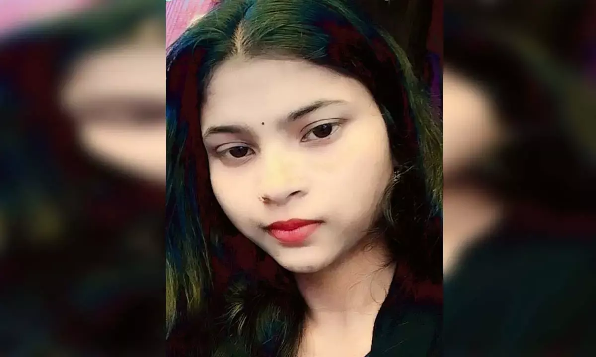 पुलिसकर्मी के घर मिली नाबालिग आदिवासी बच्ची की लाश : परिजन लगा रहे हत्या का आरोप, पखवाड़ेभर बाद भी पुलिस खामोश