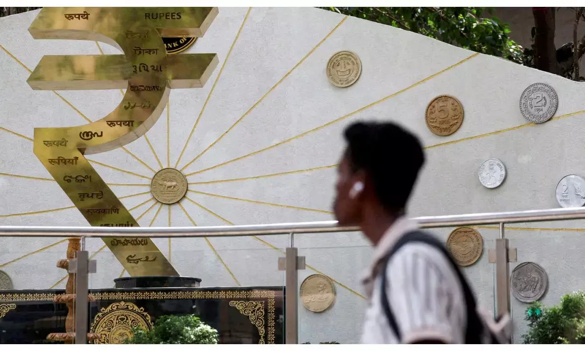 Indias April September fiscal deficit at 36.5% of FY26 target