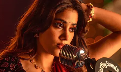 फिल्म पेड्डी से जान्हवी कपूर का पहला लुक जारी