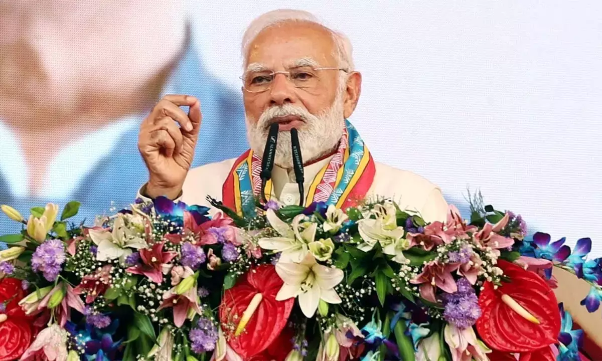 पीएम ने छत्तीसगढ़ को जमकर सराहा : एक ही दिन में 19 बार ट्वीट कर की तारीफ