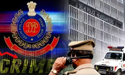 Anand Vihar Railway Station Dead Body Found In Car