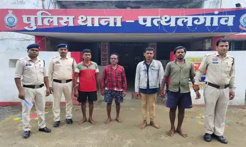 नर्सरी से जलाऊ लकड़ी लाने पर विवाद: चार लोगों ने मिलकर एक की ली जान, चारों गिरफ्तार