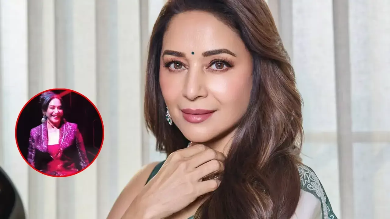 माधुरी दीक्षित पर कनाडा में एक कार्यक्रम में तीन घंटे देरी से पहुंचने का आरोप लगा। माधुरी दीक्षित पर कनाडा में एक कार्यक्रम में तीन घंटे देरी से पहुंचने का आरोप लगा।