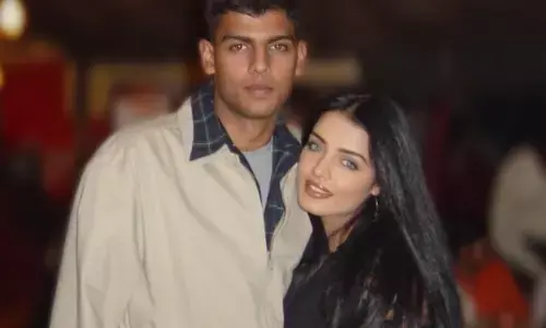 सेलिना जेटली के फौजी भाई को UAE की हिरासत में कैद किया गया है, जिसके लिए एक्ट्रेस ने कानूनी मदद मांगी है।