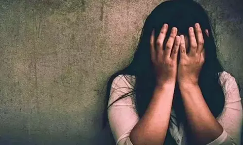 पति से तलाक दिलाया और शादी का वादा कर किया दुष्कर्म, अब गिरफ्तार