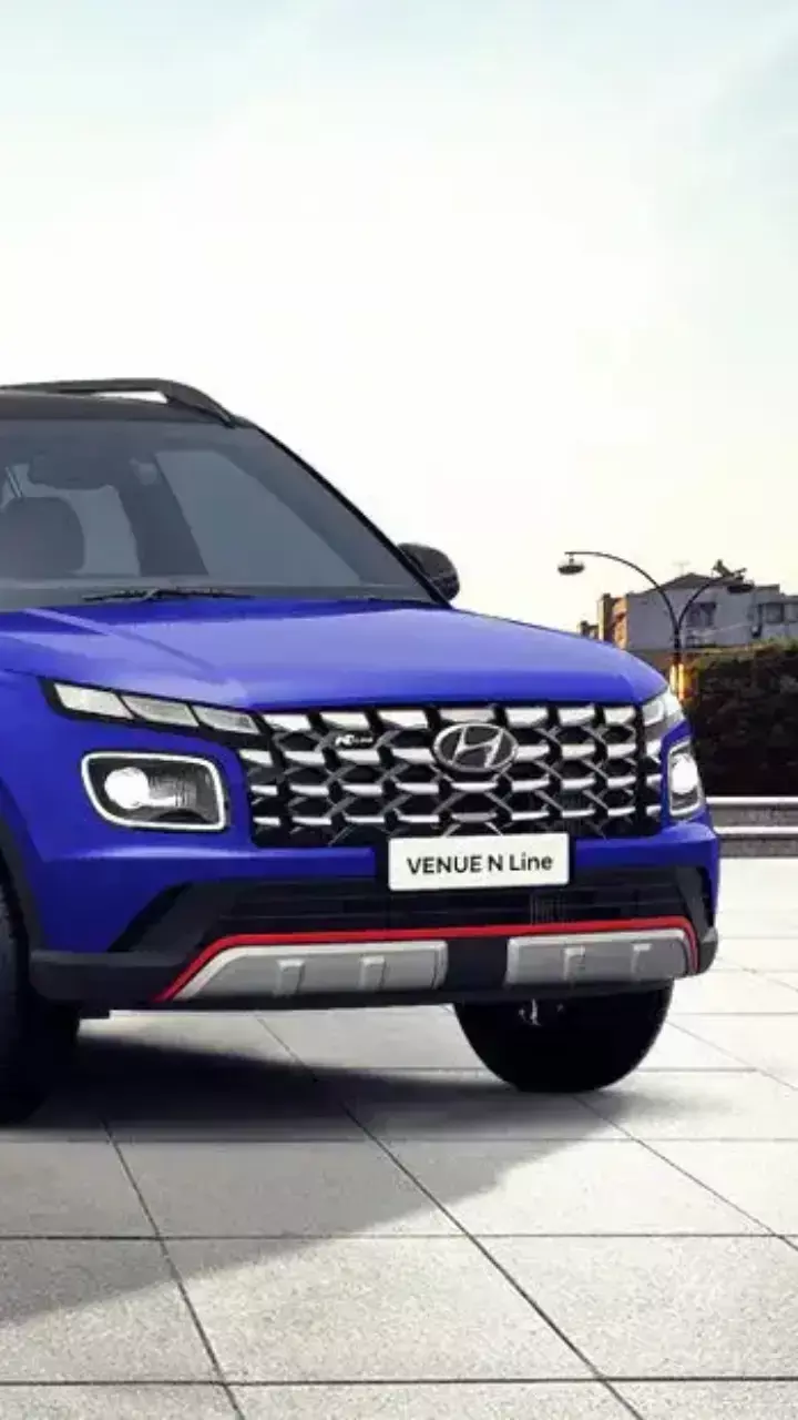 Hyundai Venue N Line 2025 लॉन्च — जानें हर वेरिएंट का माइलेज, फीचर्स और कीमत की पूरी डिटेल Hyundai Venue N Line 2025 लॉन्च — जानें हर वेरिएंट का माइलेज, फीचर्स और कीमत की पूरी डिटेल