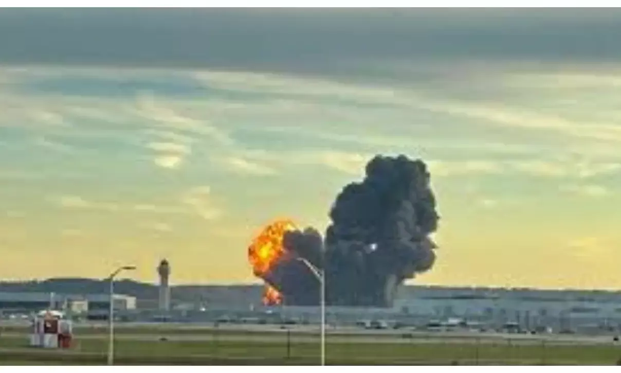 7 की मौत, कई लोग घायल; 8KM तक अलर्ट 7 की मौत, कई लोग घायल; 8KM तक अलर्ट