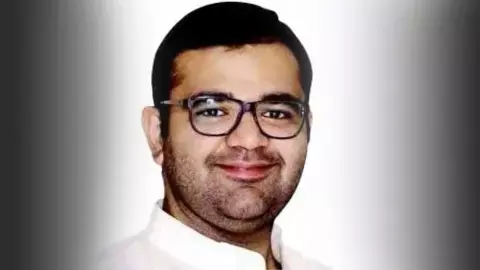 JJP ने महम कांड पर कर्ण चौटाला को भेजा मानहानि नोटिस, 15 दिन में माफी की मांग JJP ने महम कांड पर कर्ण चौटाला को भेजा मानहानि नोटिस, 15 दिन में माफी की मांग