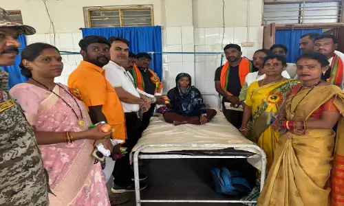 मंत्री केदार कश्यप का जन्मदिन : कोंटा में रक्तदान और फल वितरण कार्यक्रम में उमड़ा जनउत्साह