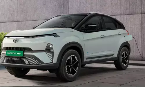 महीनेभर पहले आई कंपनी को मिली 2083% की ग्रोथ; इसने टाटा, महिंद्रा, MG को चौंकाया