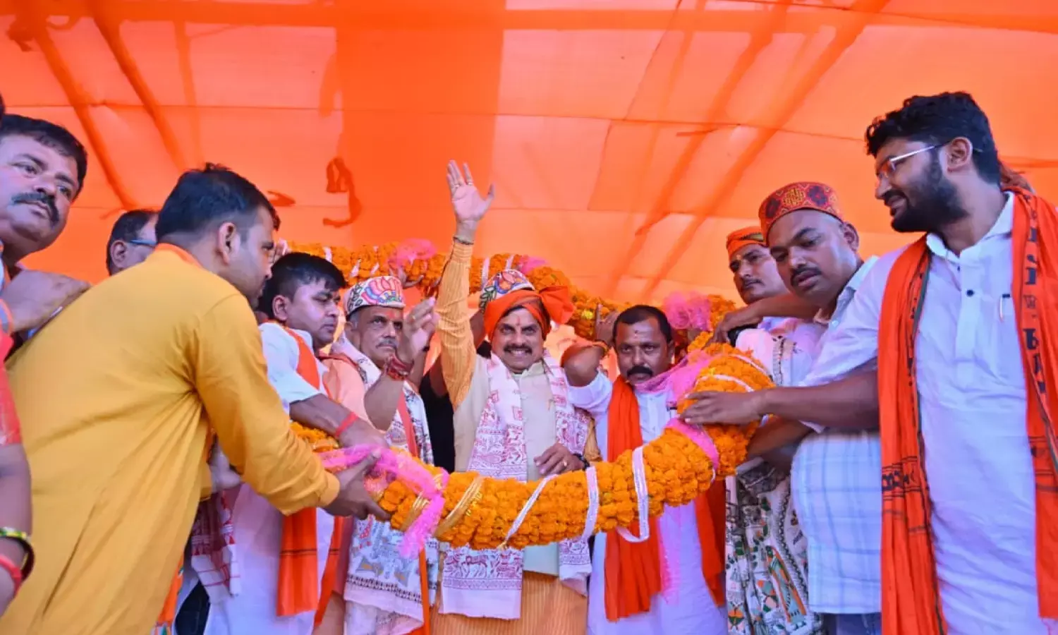 bihar-election-2025-cm-mohan-yadav-congress-rahul-gandhi-nda-campaign