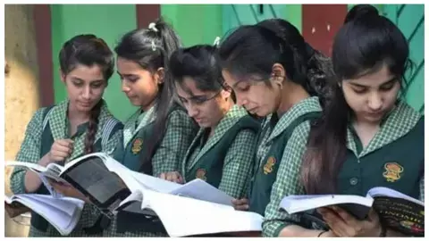 यूपी बोर्ड कक्षा 10वीं-12वीं की डेटशीट जारी, पूरा टाइम टेबल यहां करें चेक यूपी बोर्ड कक्षा 10वीं-12वीं की डेटशीट जारी, पूरा टाइम टेबल यहां करें चेक