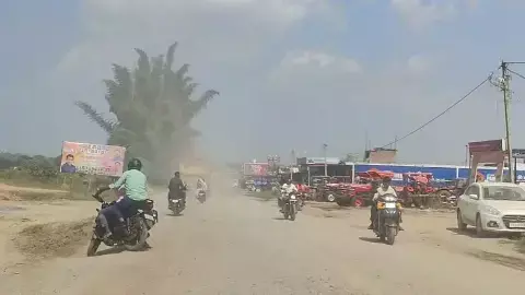 नेशनल हाईवे की बदहाल स्थिति के विरोध में केशकाल बंद