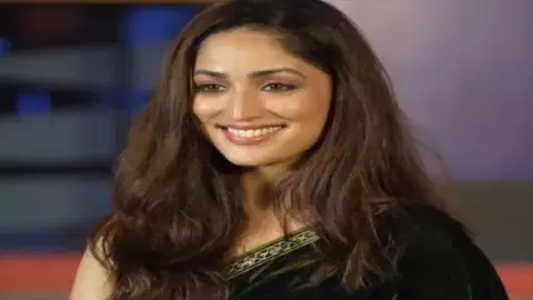 यामी गौतम यामी गौतम