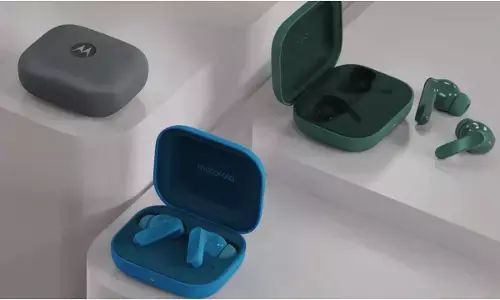 Moto Buds Bass Launch Globally