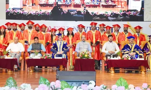 AAFT यूनिवर्सिटी में दीक्षांत समारोह