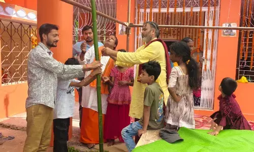 धूमधाम से मना हनुमान मंदिर का वार्षिकोत्सव : भक्ति में डूबा रेलवे कॉलोनी, हरे रामा- हरे कृष्णा का गूंजा जयघोष