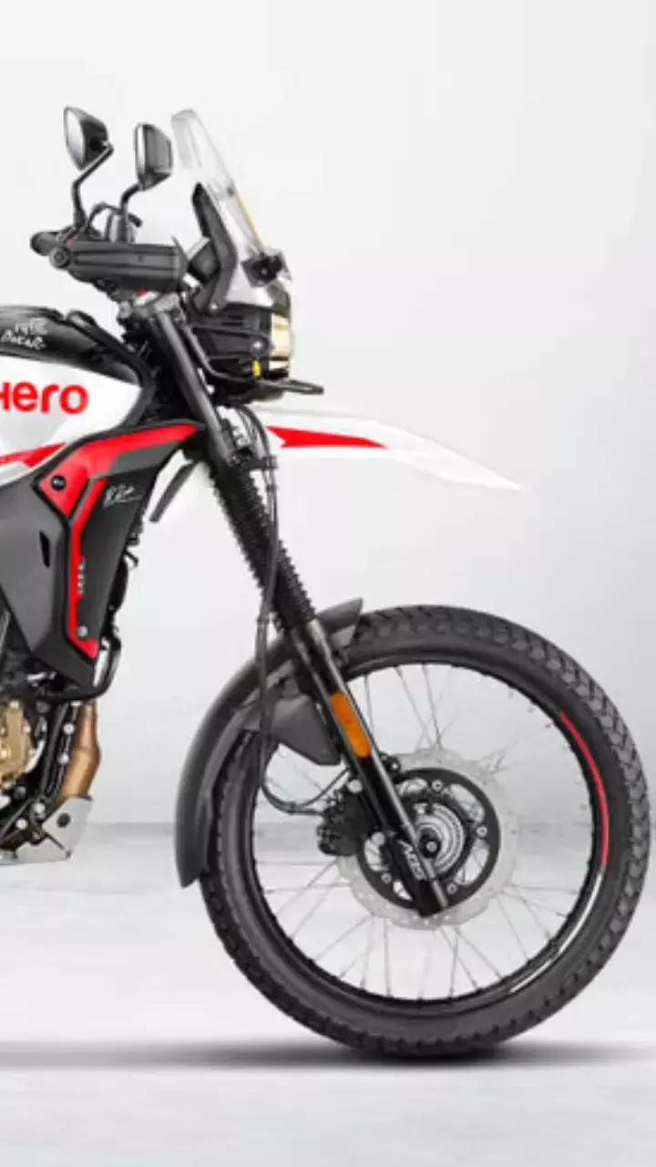 सड़क से हिमालय तक: RE को टक्कर देने आ रही है यह नई ऑल-टेरेन मोटरसाइकिल सड़क से हिमालय तक: RE को टक्कर देने आ रही है यह नई ऑल-टेरेन मोटरसाइकिल