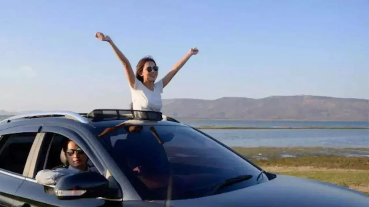 sunroof-cars trend rising check how-safe warnings details