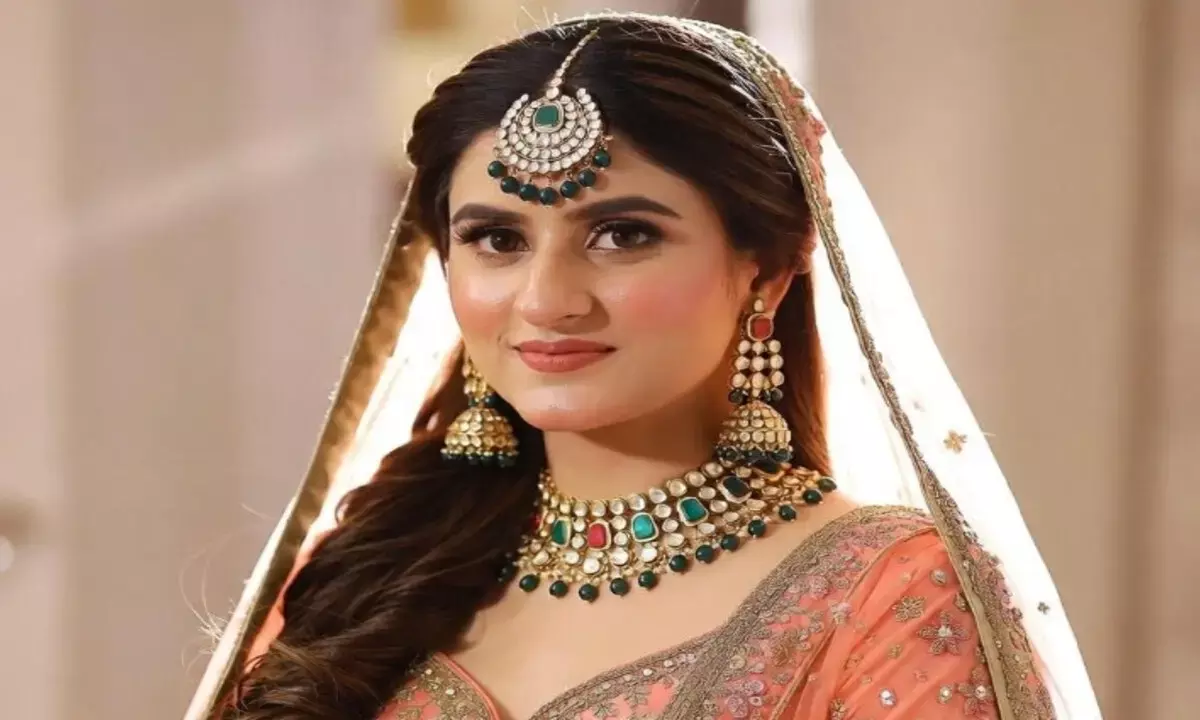 दुल्हन के लिए पीच कलर का लहंगा