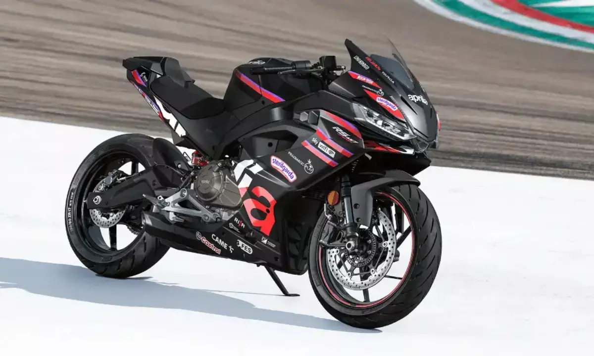 aprilia rs 457-gp-replica-revealed in eicma 2025 details