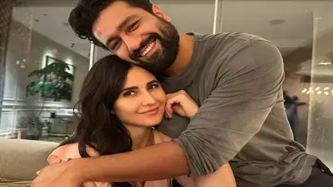 कैटरीना कैफ और विक्की कौशल कैटरीना कैफ और विक्की कौशल