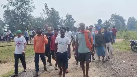 ग्रामीणों ने शव दफ़न के लिए जमीन देने से किया इनकार