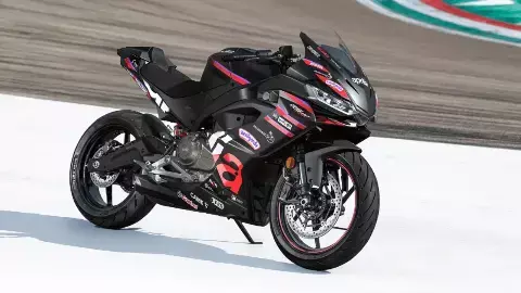 aprilia rs 457-gp-replica-revealed in eicma 2025 details