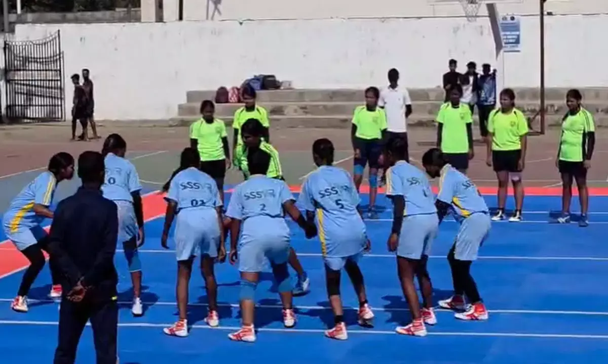 सरगुजा जिला कबड्डी संघ की पहल : प्रतिभाओं को आगे बढ़ाने के लिए स्पर्धा का आयोजन, पहुंचीं 35 टीमें