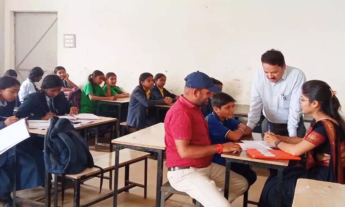 स्वामी आत्मानंद विद्यालय तोकापाल ने रखा ‘मिशन 200’ का लक्ष्य