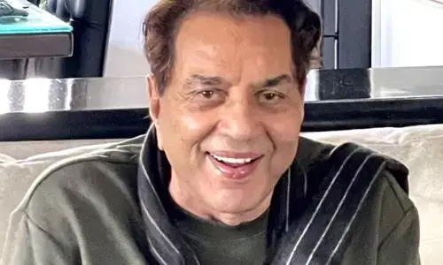 धर्मेंद्र की फिर बिगड़ी तबीयत, वेंटिलेटर सपोर्ट पर हैं एक्टर