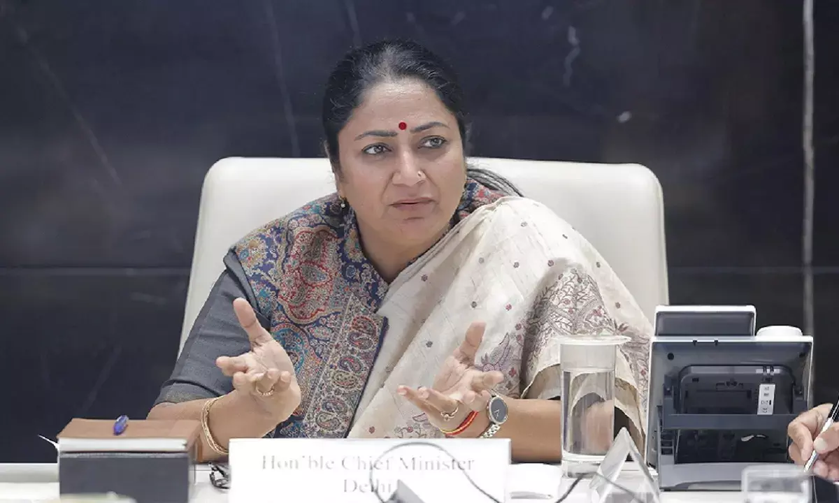 CM Rekha Gupta announced compensation for the families of the victims of the Delhi car blast.