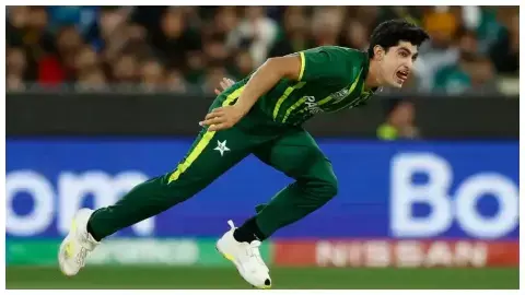 Naseem shah firing at house