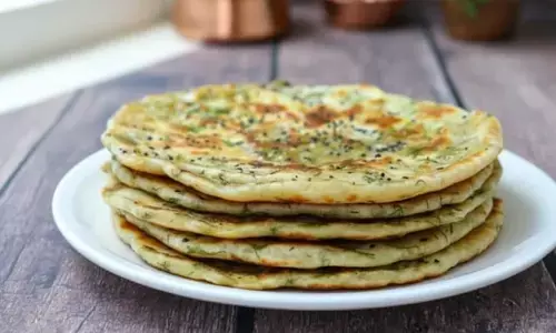 how to make aloo kulcha